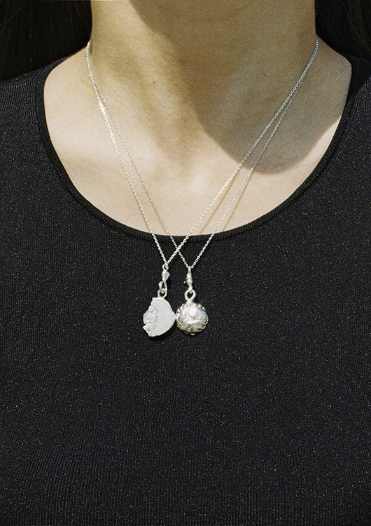 The Captured Seashell Necklace
